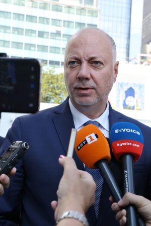 Желязков: Децата на Украйна трябва да бъдат върнати