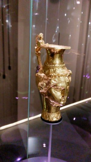 Панагюрското златно съкровище е отново у дома за месец