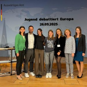 Ученичка от ЕГ „Б.Брехт“ е сред финалистите в състезание по дебати на немски език в Европа