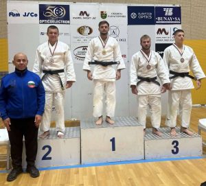 С пълен комплект медали се завърнаха от Републиканското за мъже и жени джудистите на „Кодокан“