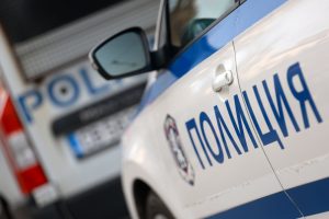 Блъснаха пешеходка при ОУ“проф.Иван Батаклиев“