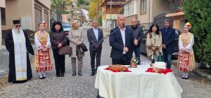 Ремонтират ул.“Владимир Рилски“ в Пещера