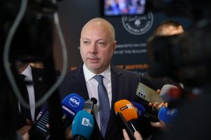 Премиерът : Мерките на МВР, ДАНС и МО за Лукойл са превантивни