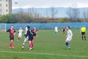 Чепинец победи ФК Драгиново с 2:0 в общинското дерби