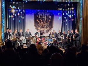 „Мечеви легенди“ брас бенд с първи концерт на велинградска сцена