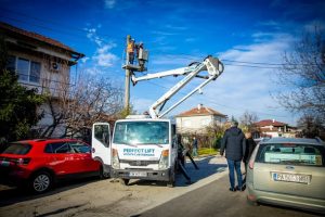 Сменят уличното осветление в 12 села в Община Пазарджик