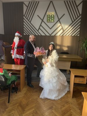 Кметът на Ракитово награди деца-доброволци от „Доброто е тук“