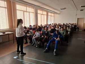 Гергана Стоянова гостува със своя мотивационен семинар в Спортното училище