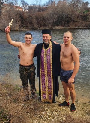 Божидар Еленкин и Стефан Симеонов хванаха кръста в Церово и Калугерово