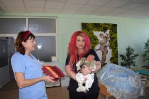 Акушерки от МБАЛ-Пазарджик с отличия