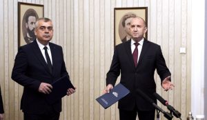 Румен Радев : Отиваме на избори!