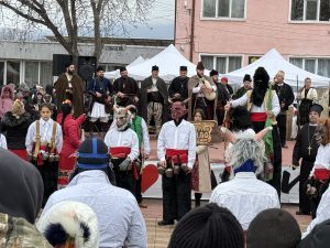 Кукери гониха злите сили в Главиница