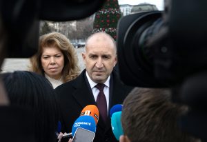 Румен Радев напуска „Дондуков“ 2 утре