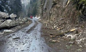 Велинградския общински щаб за защита при бедствия свика заседание заради срутище