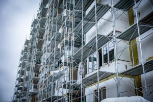 13 блока в Пазарджик се санират за над 27 млн. лева, отчетe кметът Петър Куленски