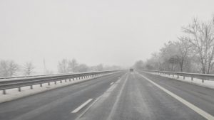 Ограничено е преминаването на тежки камиони през Батак-Доспат и Белово-Юндола