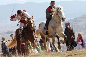 Утре е Тодоровден – празник на конете и българските традиции