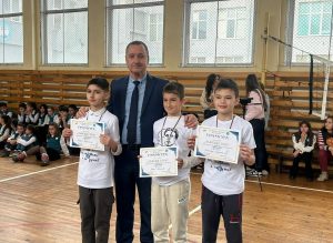 „Лъвски скок“ събра ученици от СУ „Васил Левски“ – Велинград в чест на Апостола