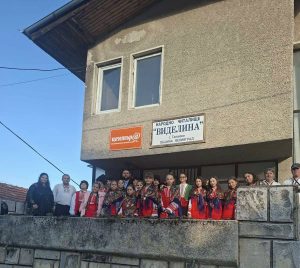 Откриха дигитални клубове в читалищата в Пашови и Грашево