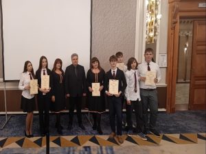 Гимназисти от ПГИМ ще представят България на Европейската сцена