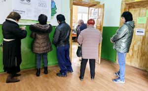 Спокоен старт на балотажа в Мало Конаре