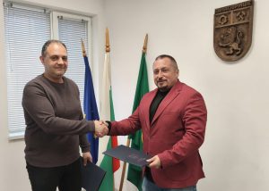 Община Панагюрище и Ротари клуб ще си сътрудничат за изграждането на открита сцена