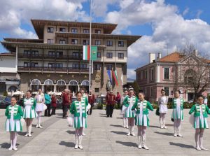 Панагюрище два дни е столица на песента