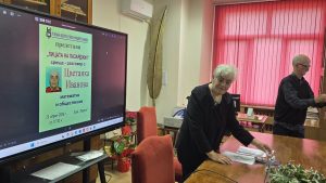 Математикът и общественикът Цветанка Иванова на гости в библиотеката