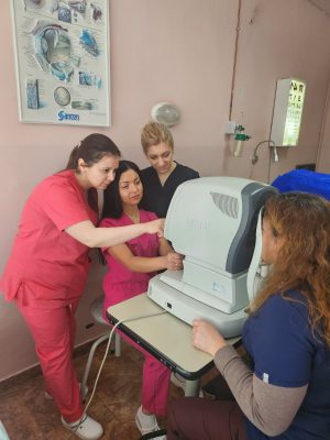 Бъдещи медицински сестри се обучават в областната болница