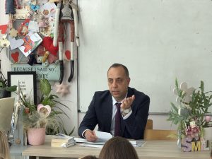 Председателят на Окръжен съд-Пазарджик с лекция в Езиковата гимназия