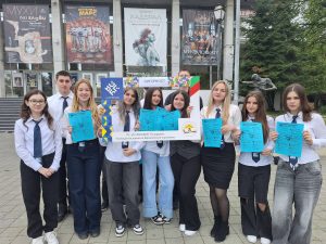 Младшите посланици от ПГ „Аксаков“ с кампания за онлайн сигурността