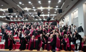 Дипломираха се 177 магистри и бакалаври от МУ в Пловдив