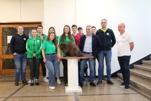 Бъдещи горски специалисти слушаха лекция за бобъра