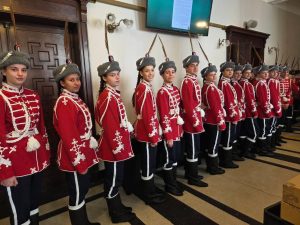 Кметът Петър Куленски с поздрав за празника