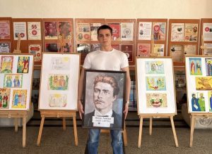 Ученик създаде историческа галерия в ПМГ “Константин Величков”