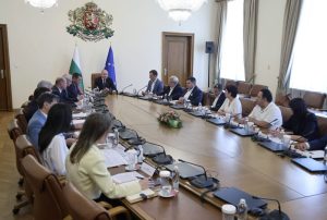 Правят карти на местата с гонки и дрифтове