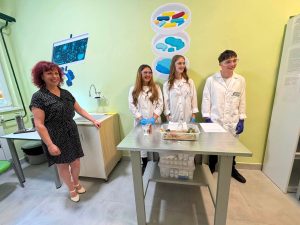 Велинградската НПГГС „Христо Ботев“ откри STEM център