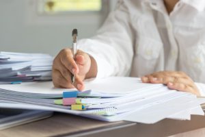 Пенсиониране на държавен служител: какви обезщетения ви се полагат