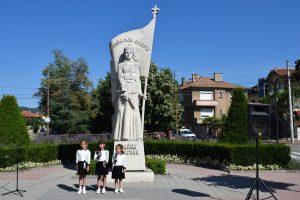 В Панагюрище отбелязаха 109 г.от смъртта на Райна Княгиня