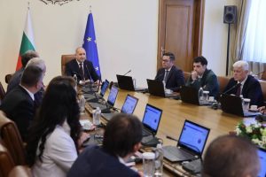 Ето кои министри ще подготвят изборите за президент