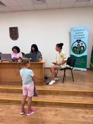 Екипи на РЗИ разясняват „еЗдраве“ в Панагюрище
