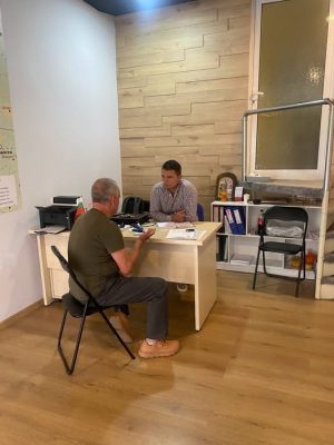 Приемният ден на Милен Трифонов събра граждани от Пазарджик и региона