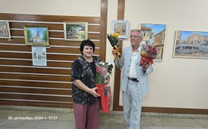 Немски художник гостува с първа самостоятелна изложба в библиотеката