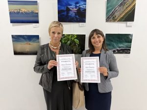 Светът през обектива на Йоана Кръстева и Петя Пецанова