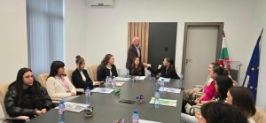 „Младите решават за Пещера“
