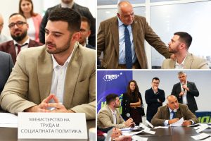 Общинският съветник от ГЕРБ Борис Владов участва в политическа академия